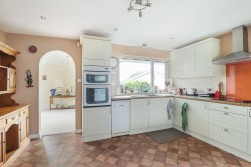 Karen Drive, Backwell, BS48