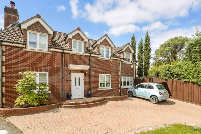 1 Station Road, Flax Bourton, BS48