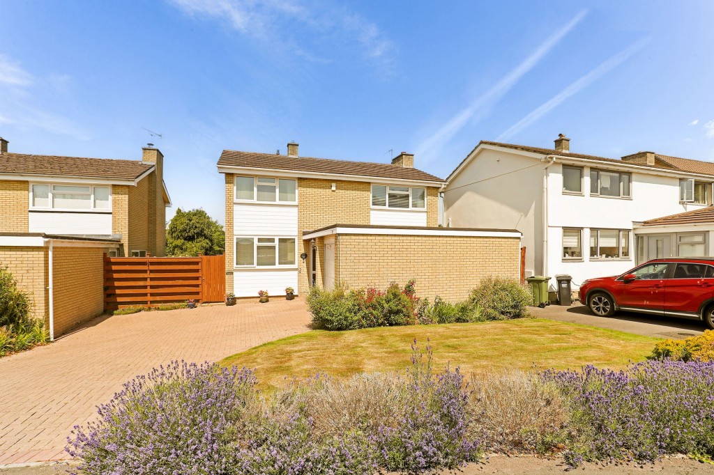 Amberlands Close, Backwell, BS48