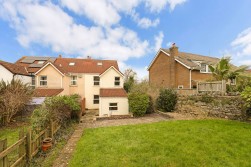 Farleigh Road, Backwell, BS48