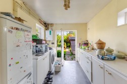 Oakleigh Close, Backwell, BS48