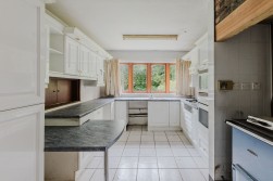 Rushmoor Grove, Backwell, BS48