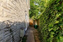 Uncombe Close, Backwell, BS48