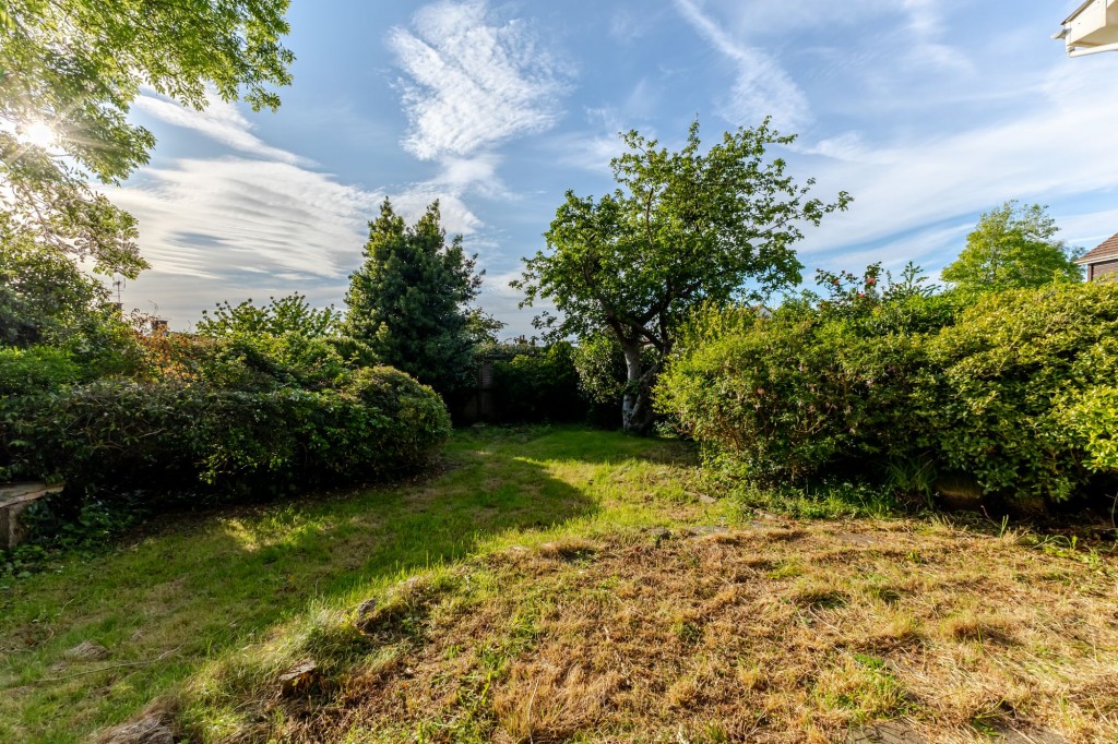 Uncombe Close, Backwell, BS48