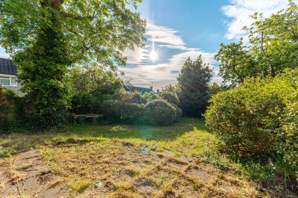 Uncombe Close, Backwell, BS48