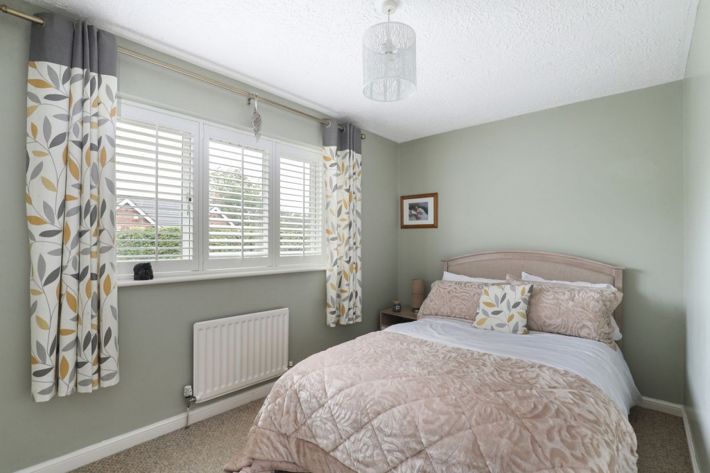 Warner Close, Cleeve, BS49