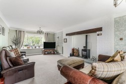 Warner Close, Cleeve, BS49