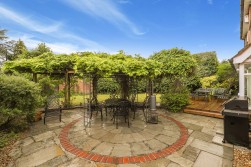 Warner Close, Cleeve, BS49