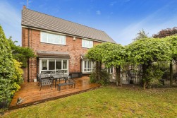 Warner Close, Cleeve, BS49