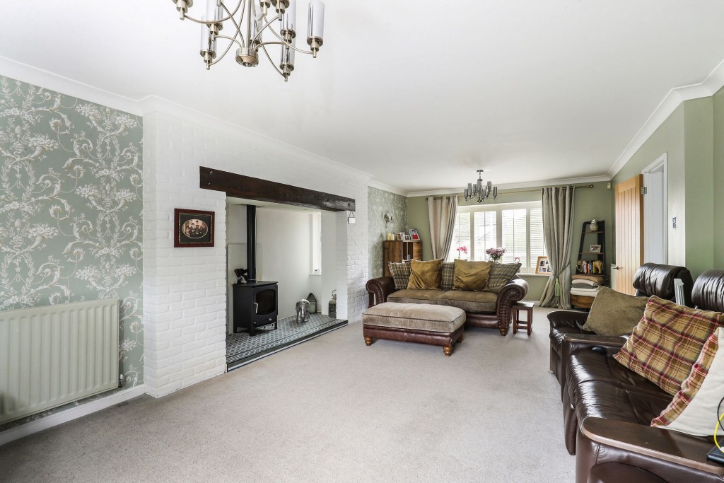 Warner Close, Cleeve, BS49