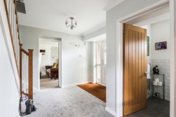 Warner Close, Cleeve, BS49