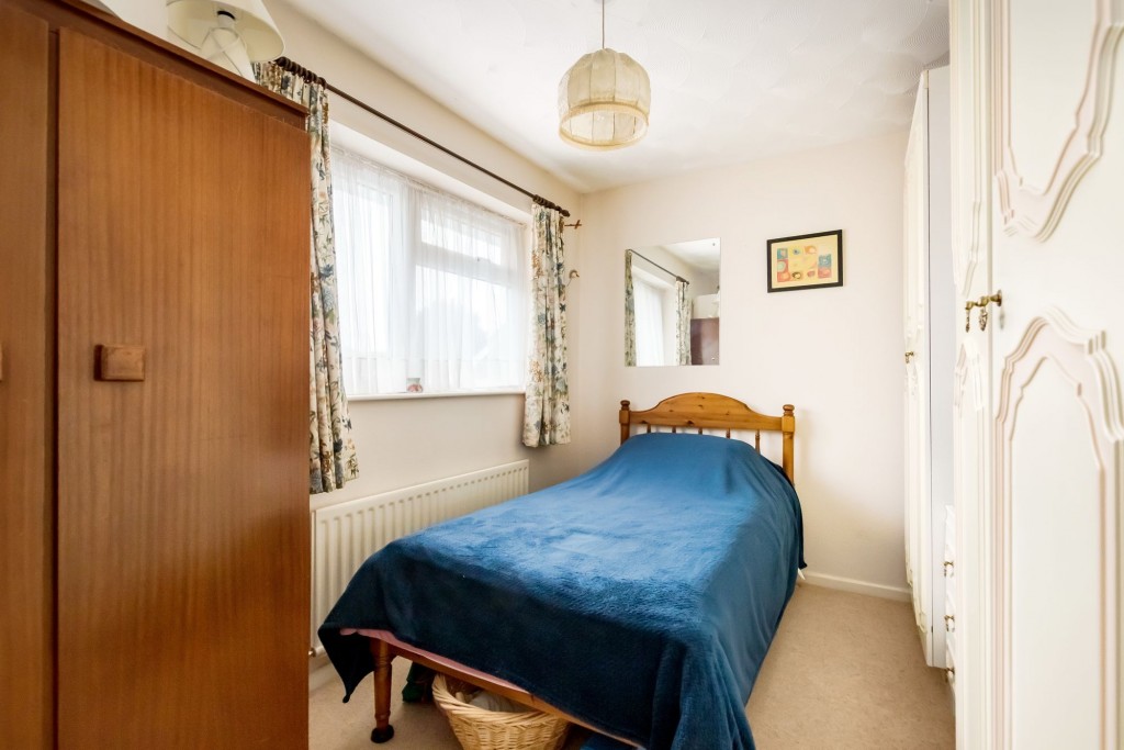 Uncombe Close, Backwell, BS48