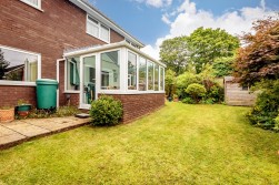 Uncombe Close, Backwell, BS48