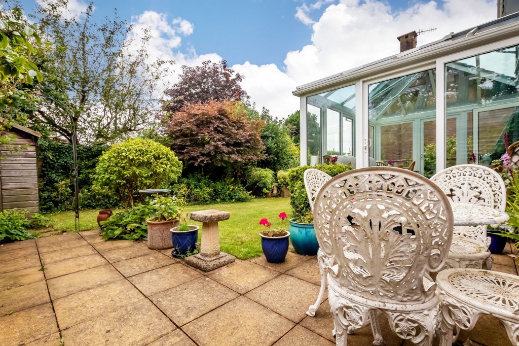 Uncombe Close, Backwell, BS48