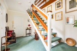 Uncombe Close, Backwell, BS48