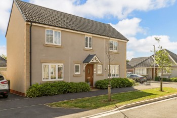 Colliers Gardens, Backwell, BS48