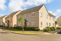 Colliers Gardens, Backwell, BS48