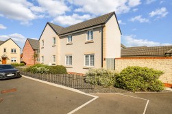 Colliers Gardens, Backwell, BS48