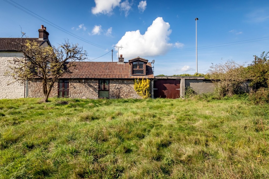 Bridgwater Road, Felton, BS40