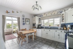 Farleigh Road, Backwell, BS48