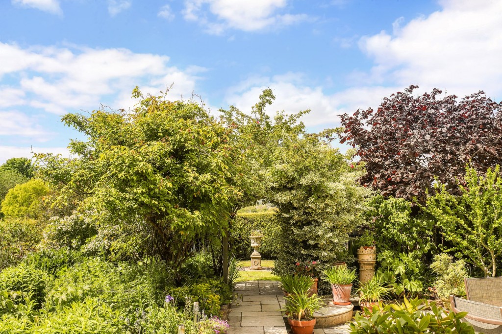 Farleigh Road, Backwell, BS48