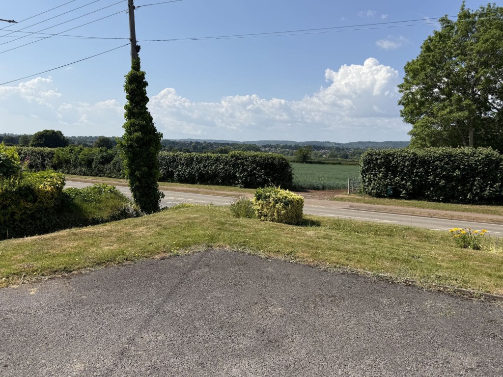 Farleigh Road, Backwell, BS48