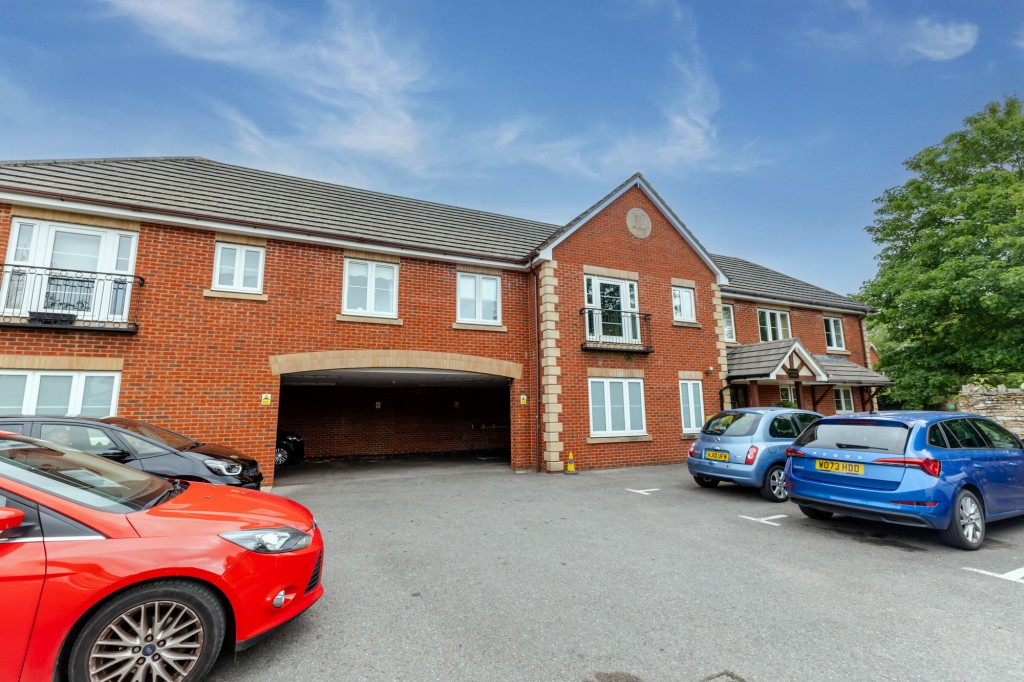 Silver Street, Nailsea, BS48
