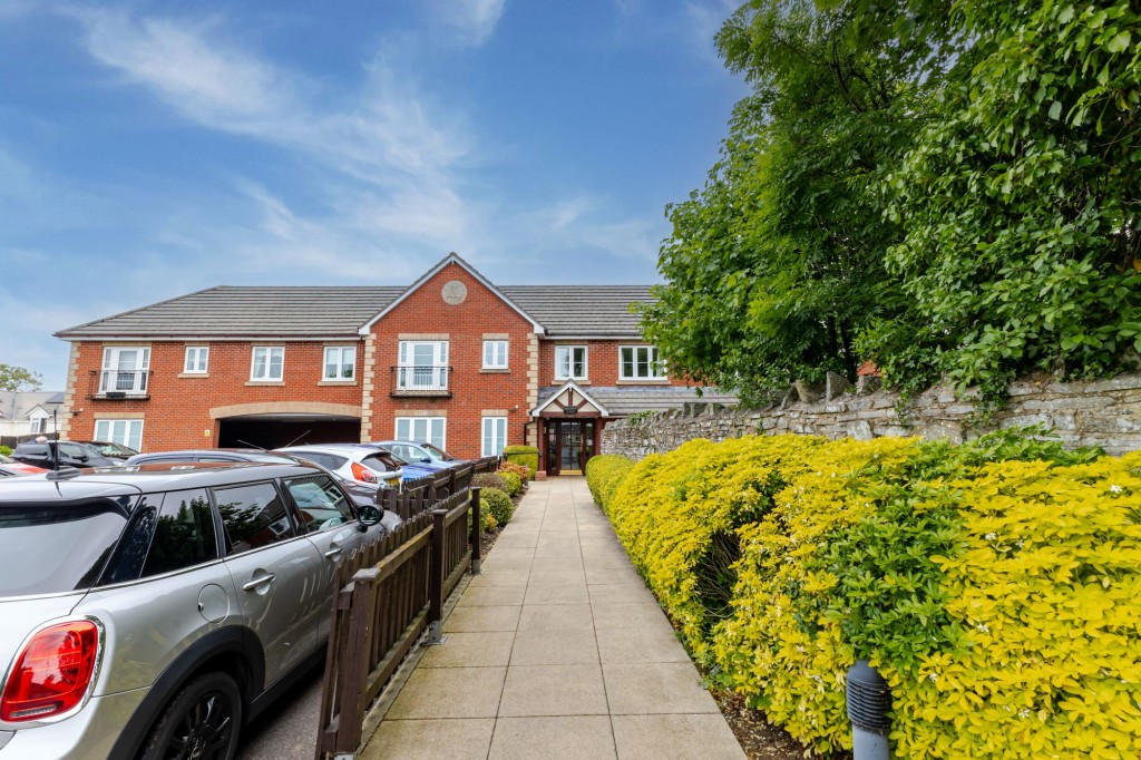 Silver Street, Nailsea, BS48