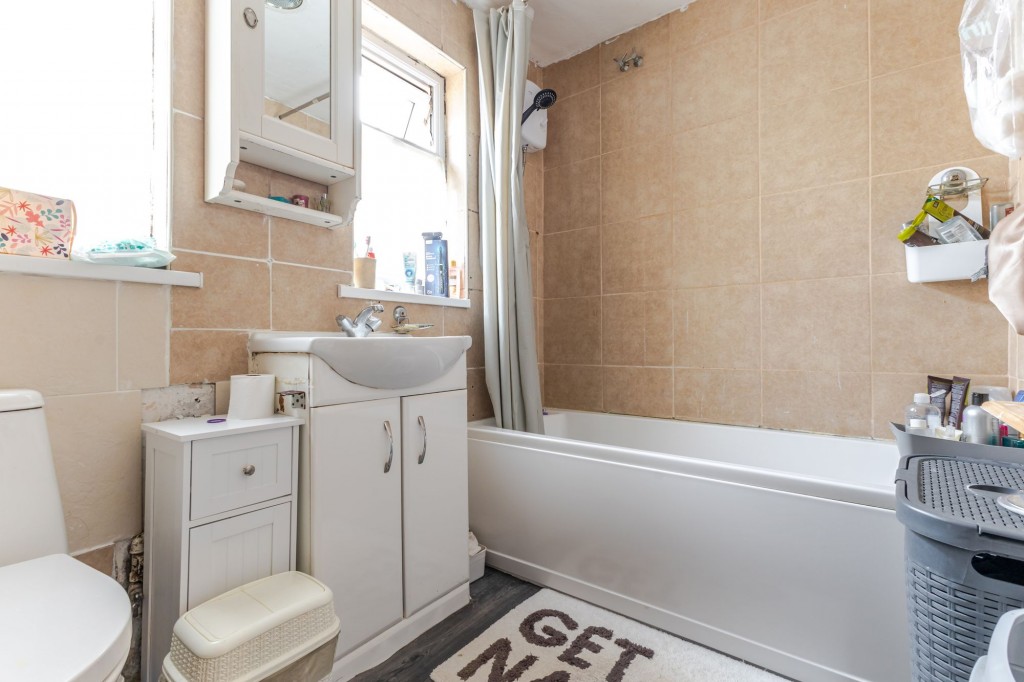Westfield Close, Backwell, BS48