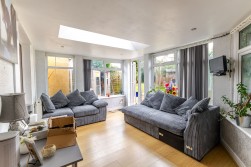 Westfield Close, Backwell, BS48
