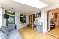 Westfield Close, Backwell, BS48