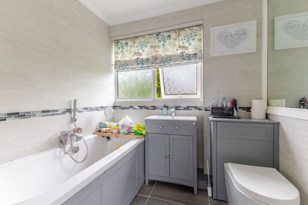 Waverley Road, Backwell, BS48