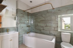 Bristol Road, Wraxall, BS48