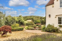 Bristol Road, Wraxall, BS48