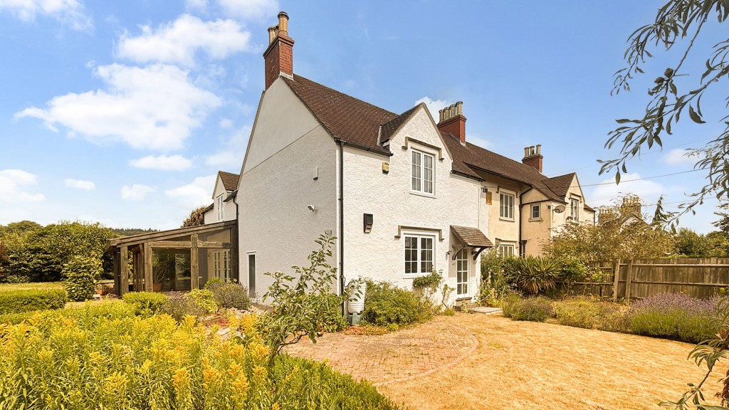 Bristol Road, Wraxall, BS48