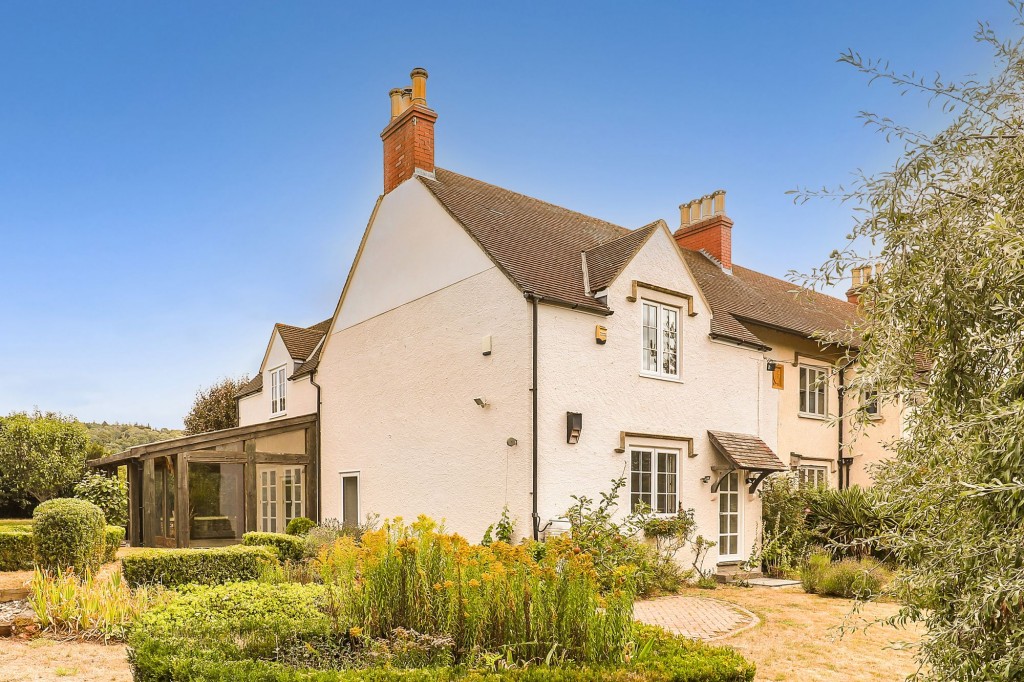 Bristol Road, Wraxall, BS48