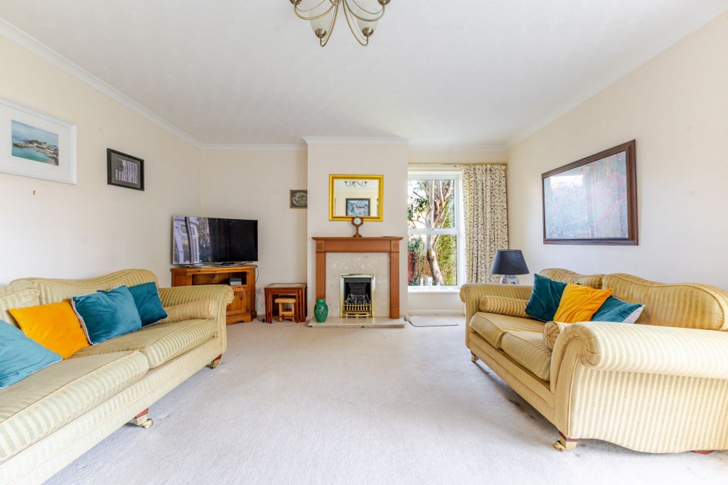 Farlers End, Nailsea, BS48
