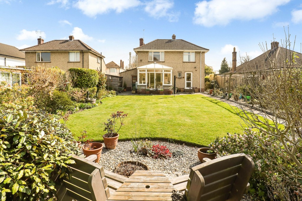 Amberlands Close, Backwell, BS48