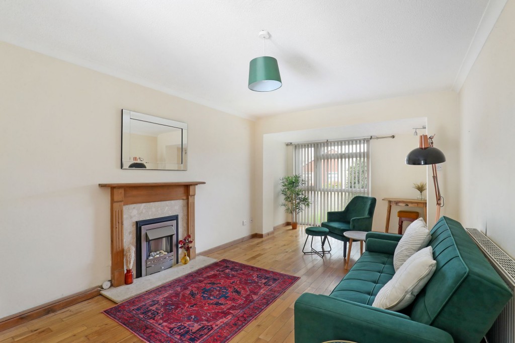 Chancel Close, Nailsea, BS48