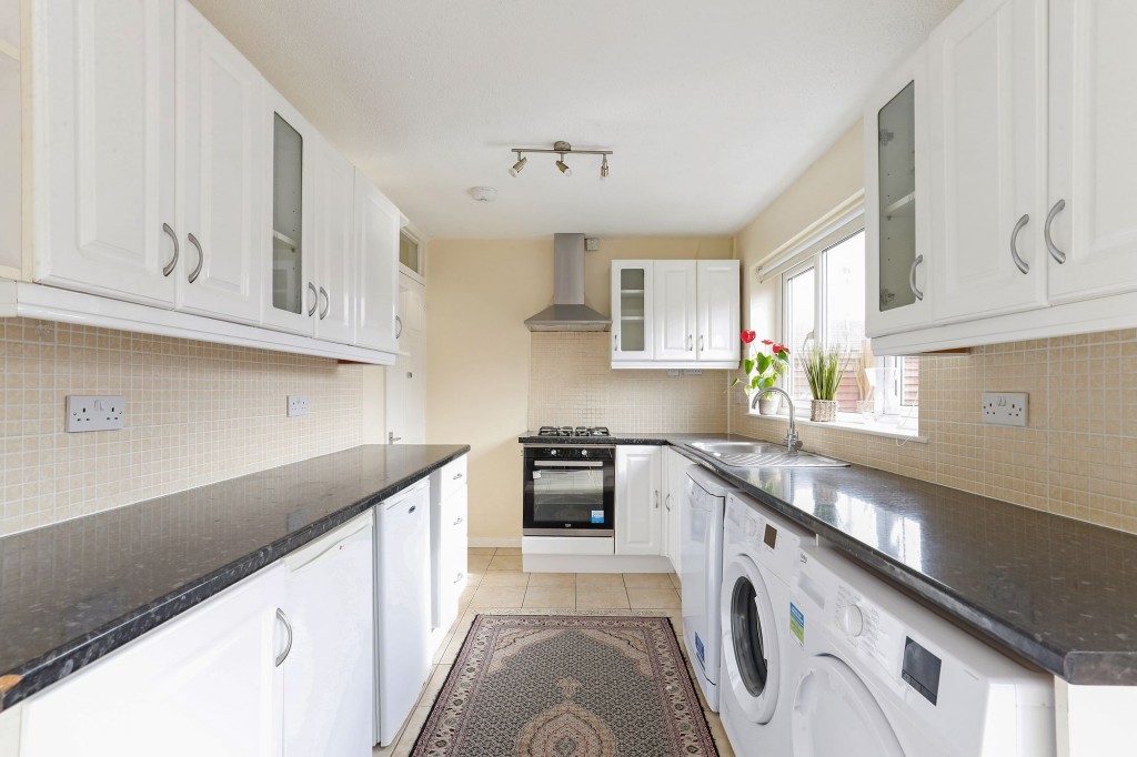 Chancel Close, Nailsea, BS48