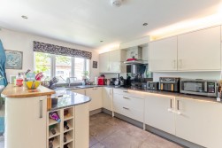 Union Street, Nailsea, BS48