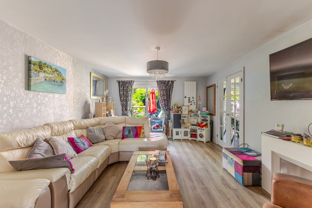 Union Street, Nailsea, BS48