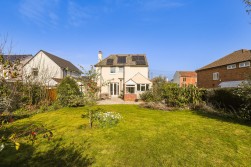 West Town Road, Backwell, BS48