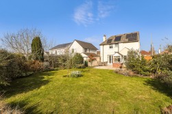 West Town Road, Backwell, BS48