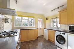 West Town Road, Backwell, BS48