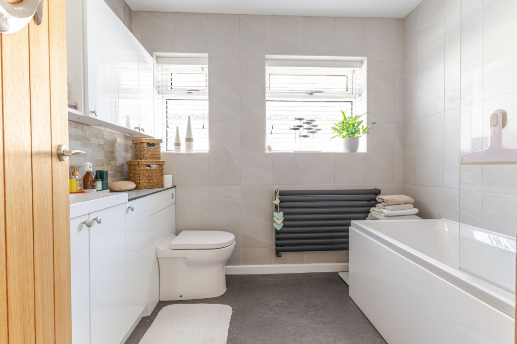 Oakleigh Close, Backwell, BS48