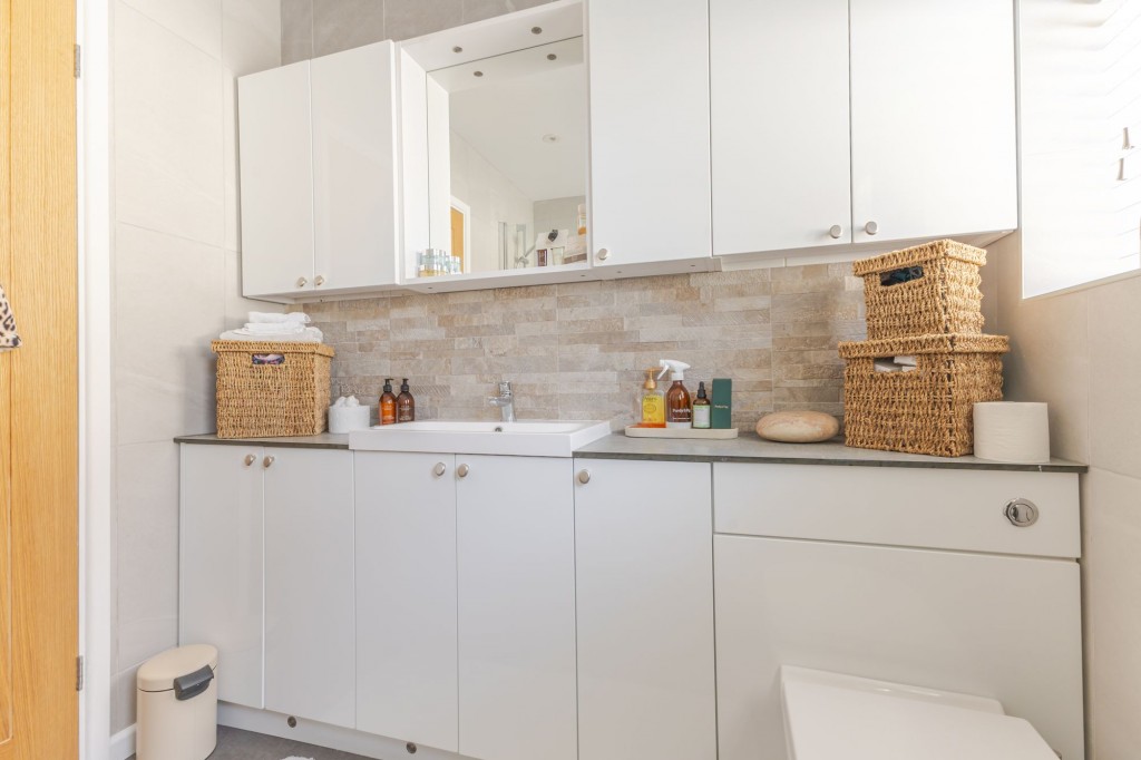 Oakleigh Close, Backwell, BS48