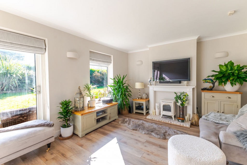 Oakleigh Close, Backwell, BS48