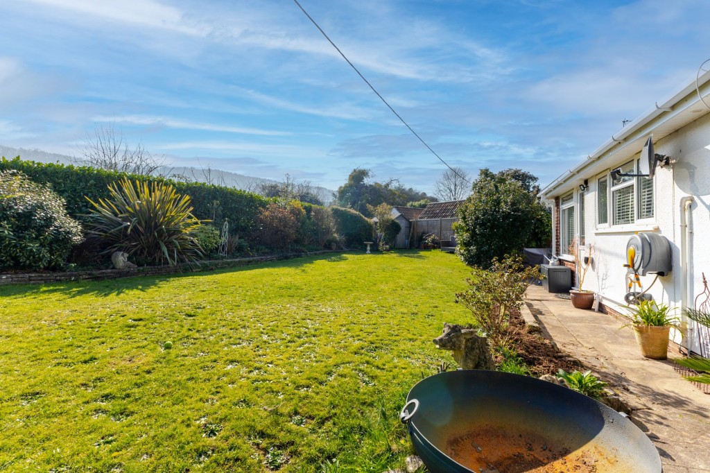 Oakleigh Close, Backwell, BS48