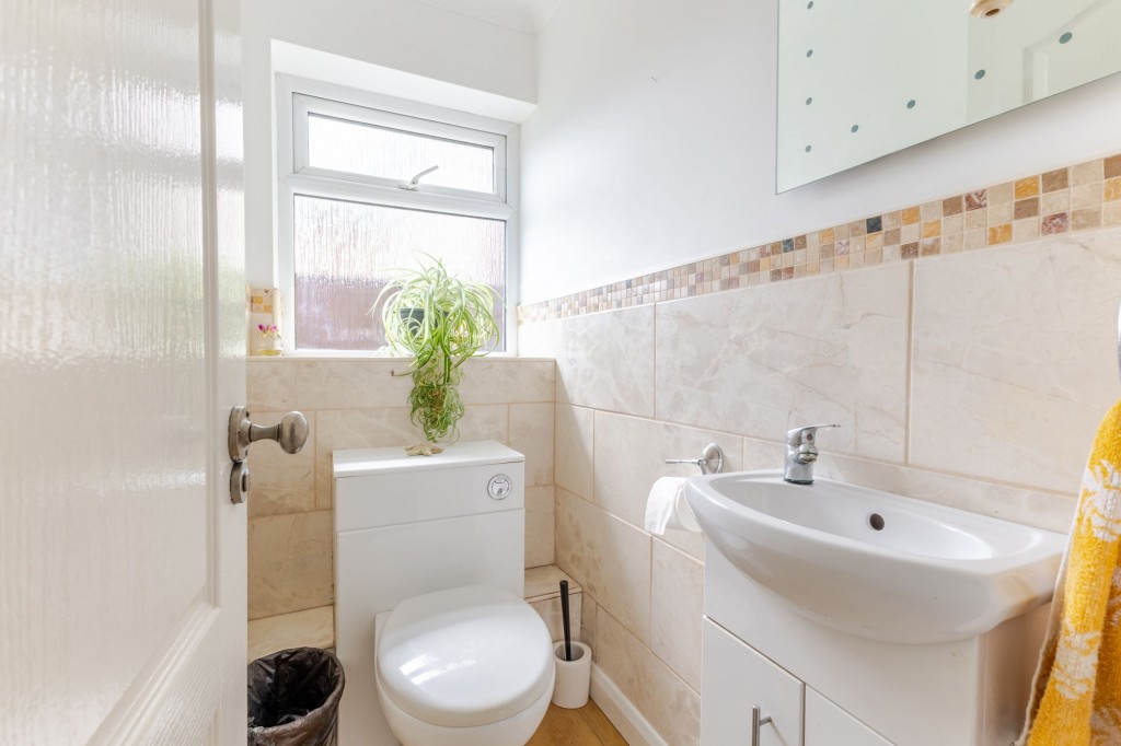 St. Marys Grove, Nailsea, BS48